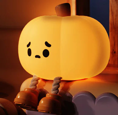 Halloween Pumpkin Night Light with Phone Stand (One)
